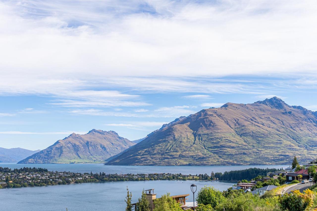 Queenstown Lake And Mountain View Retreat Free Wifi Free Street Parking Exterior photo