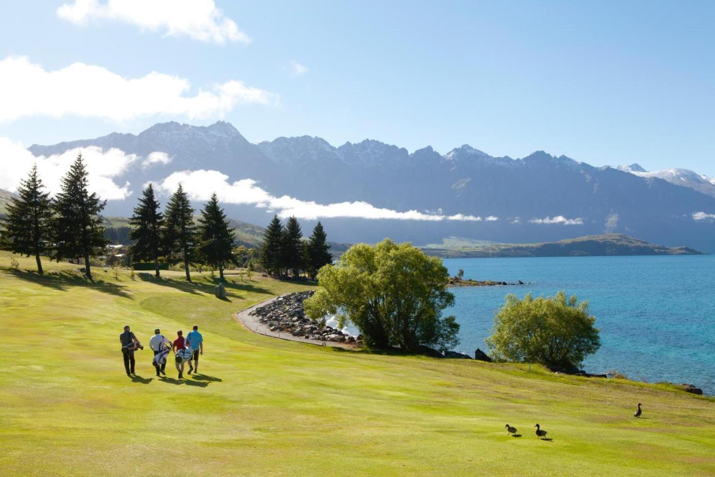 Queenstown Lake And Mountain View Retreat Free Wifi Free Street Parking Exterior photo